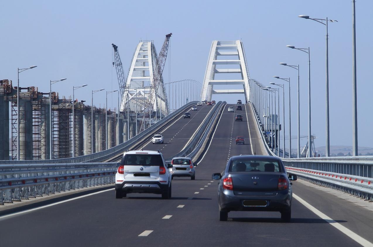 bridge-37740041280